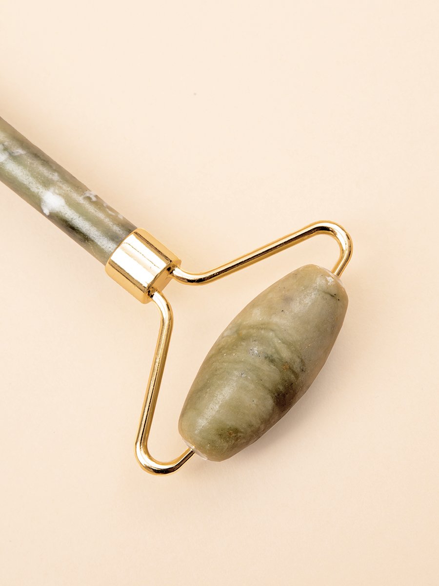 Shapermint® Jade Quartz Roller