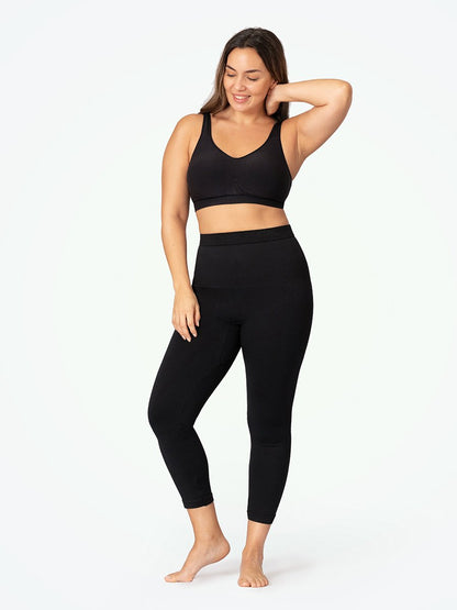 Bundle Truekind® & Shapermint - 1 Seamless Racerback Sports Bra + 1 Capri